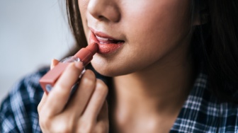 5 Solusi Lipstik Matte untuk Mengatasi Garis Bibir Jelas agar Tampilan Lebih Halus